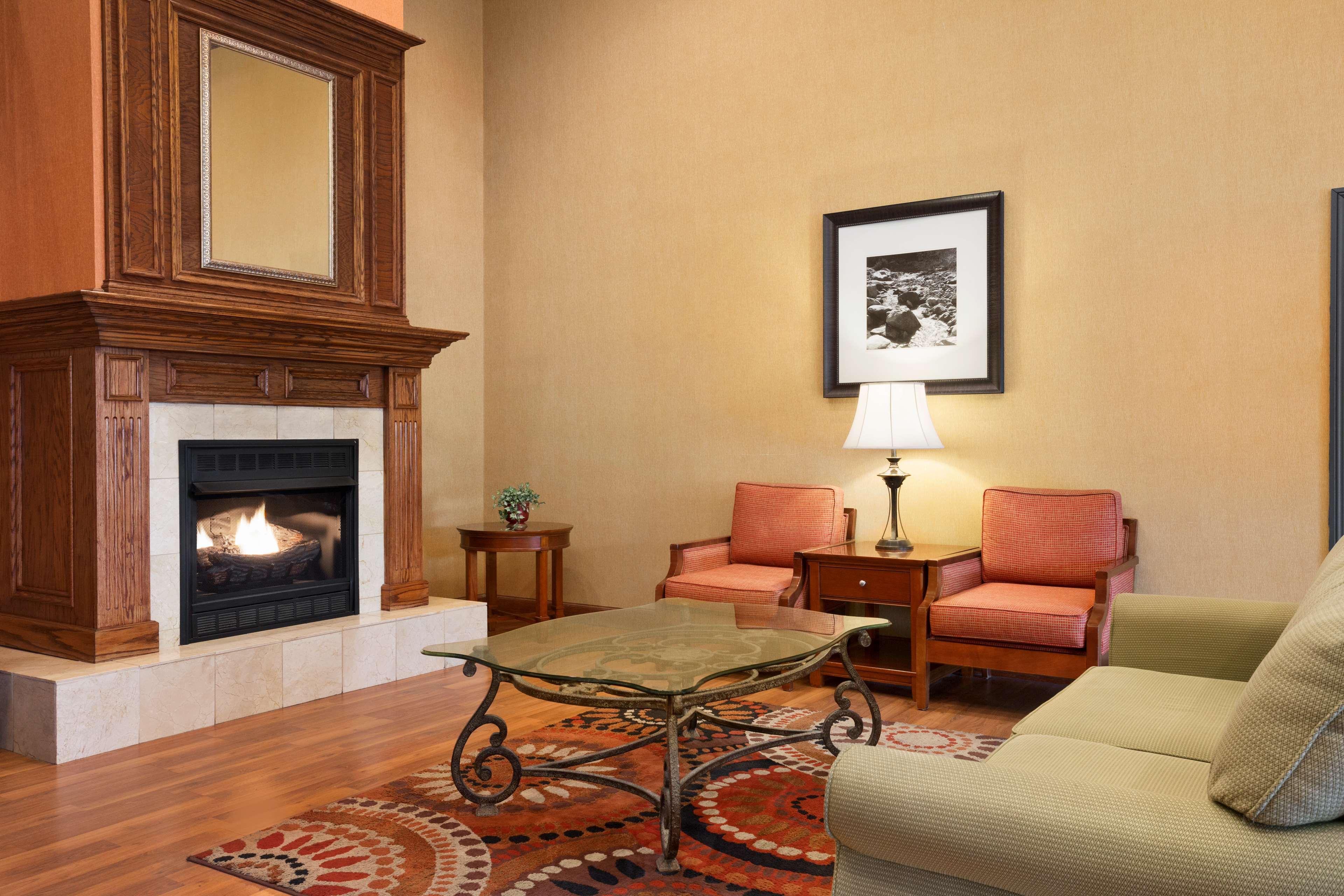 Country Inn & Suites By Radisson, London, Ky Exterior photo